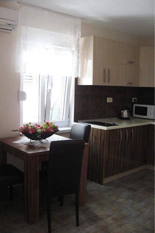 Smokva Apartments Herceg Novi Room photo