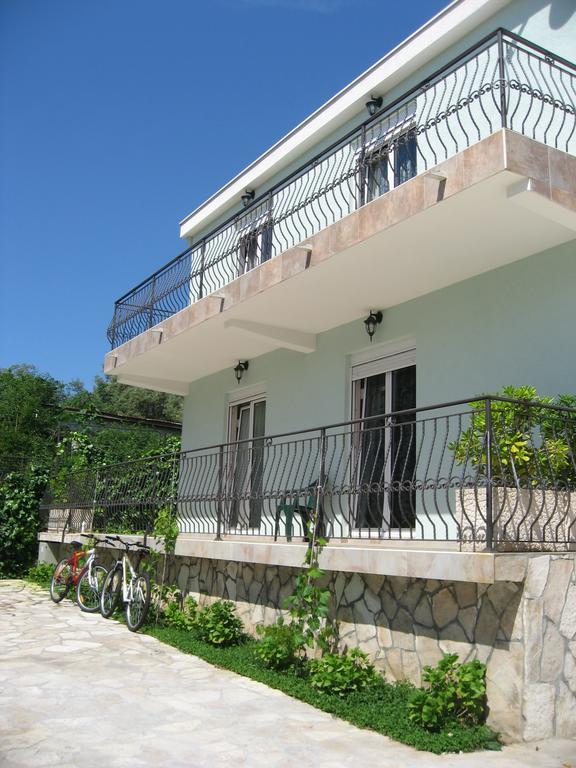 Smokva Apartments Herceg Novi Exterior photo