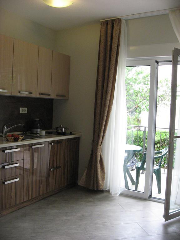 Smokva Apartments Herceg Novi Room photo