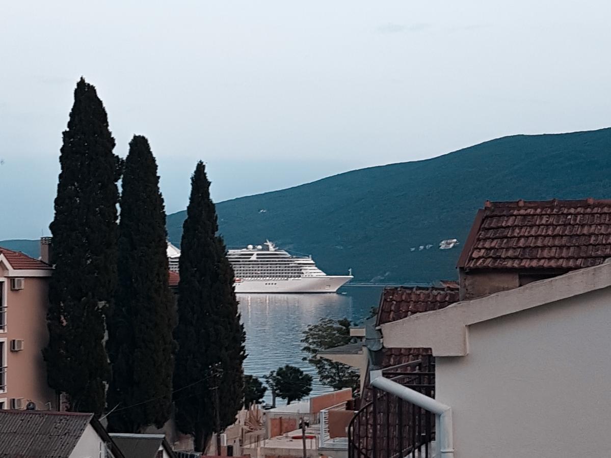 Smokva Apartments Herceg Novi Exterior photo